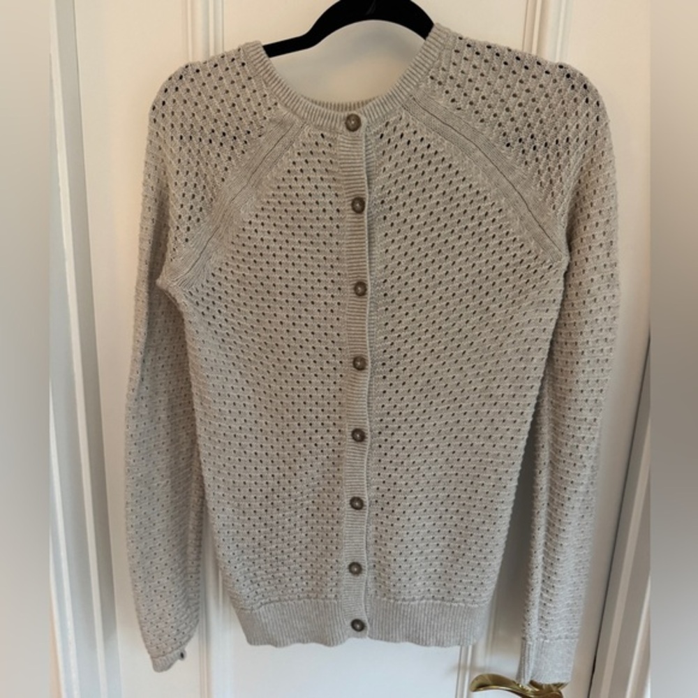 Max Studio Button Back Open Knit Sweater. Size Small